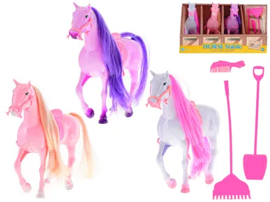 Mikro trading Kůň se sedlem a doplňky v papírové stáji - 18 cm - růžový