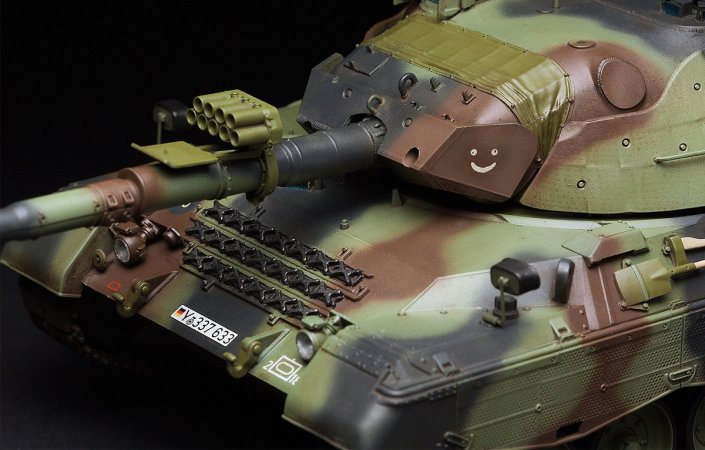 MENG Plastikový model tanku Leopard 1 A5 (German main battle tank)