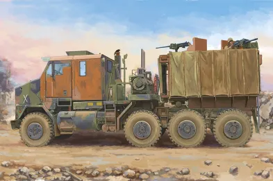 Hobby Boss Plastikový model vojenského nákladního auta M1070 Gun Truck