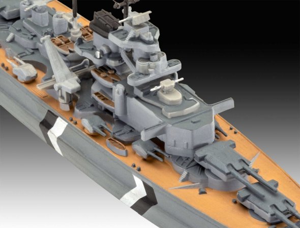 Revell Gift-Set - Plastikový model lodě Bismarck Battle - První sada diorámat Bismarckova bitva