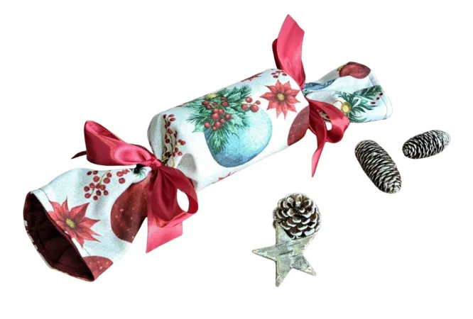 LKV Lomnice Vánoční textilní bonbón - červené vánoční ozdoby