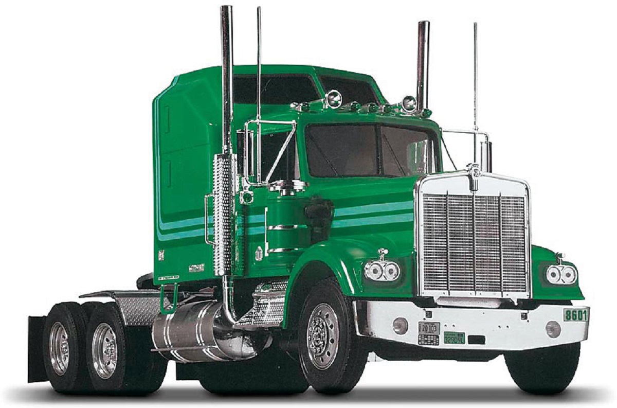 Revell Plastikový model kamionu Kenworth W900