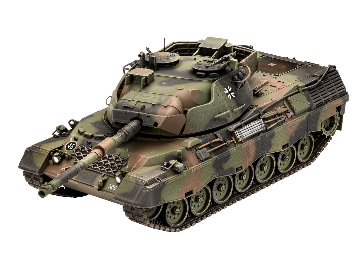 Revell Plastikový model tanku Leopard 1A5